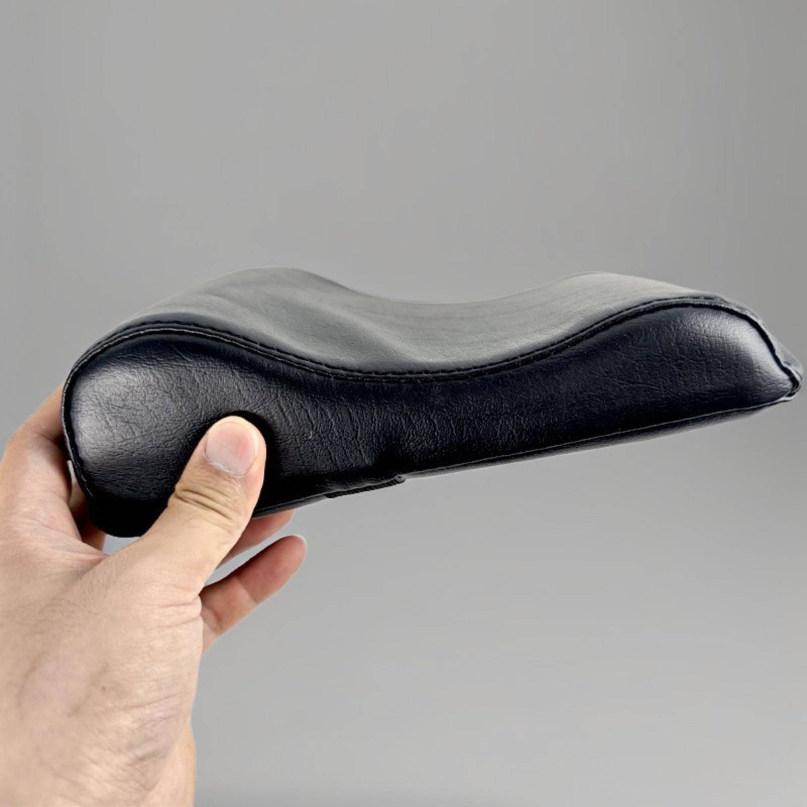 Pilates Bed Neck Pillow Padded - Pilates & Yoga Unleashed International Academy 评论和价格